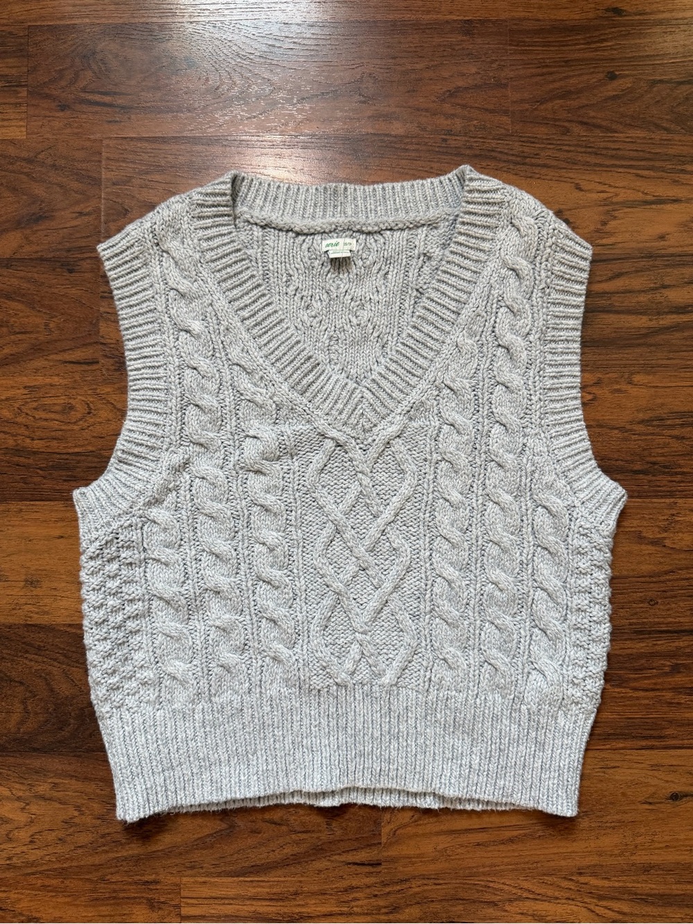 aerie Light Gray Cable Knit V-Neck Sweater Vest
